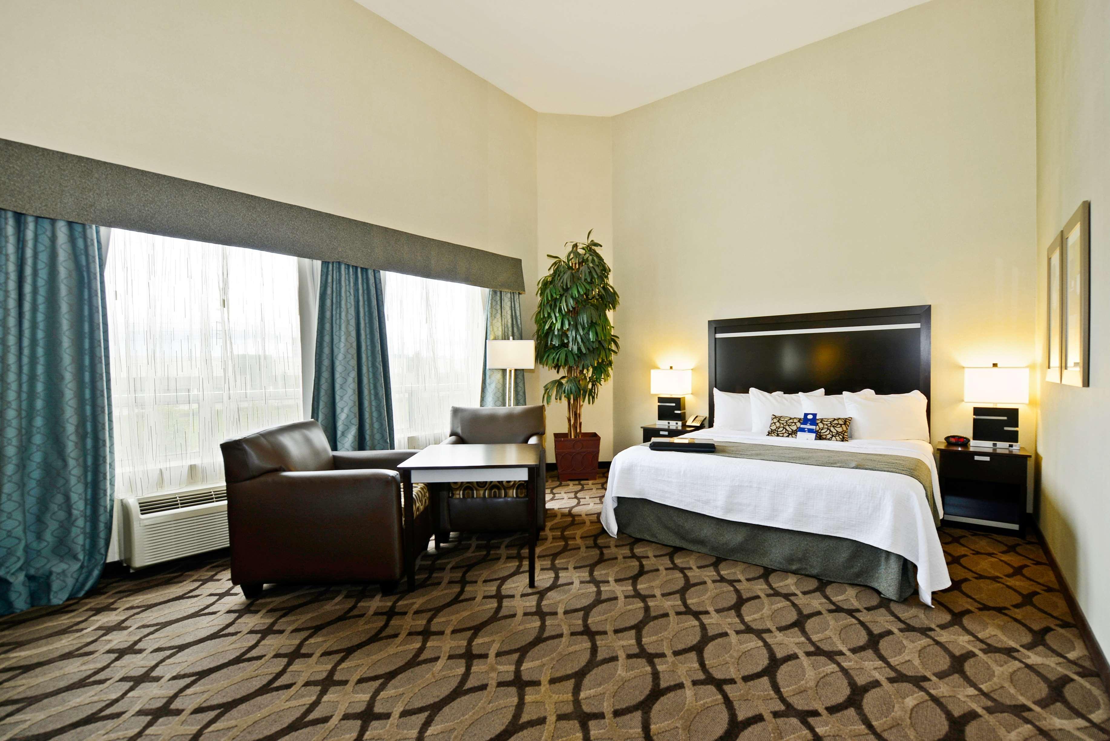 Best Western Plus Travel Hotel Toronto Airport Ngoại thất bức ảnh
