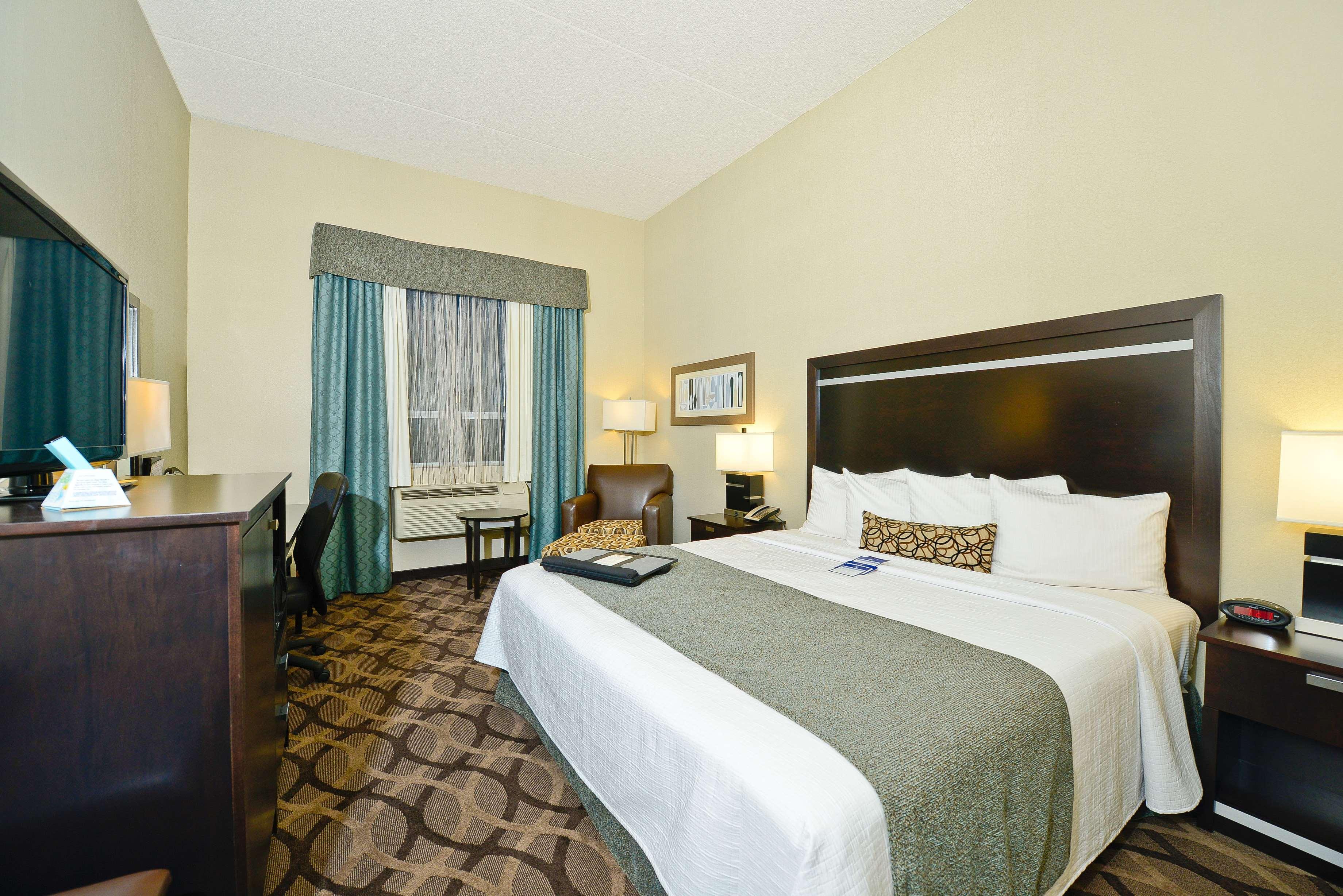 Best Western Plus Travel Hotel Toronto Airport Ngoại thất bức ảnh
