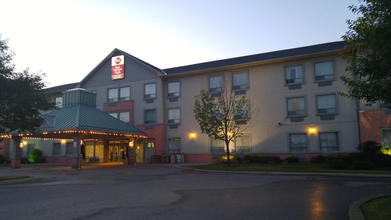 Best Western Plus Travel Hotel Toronto Airport Ngoại thất bức ảnh